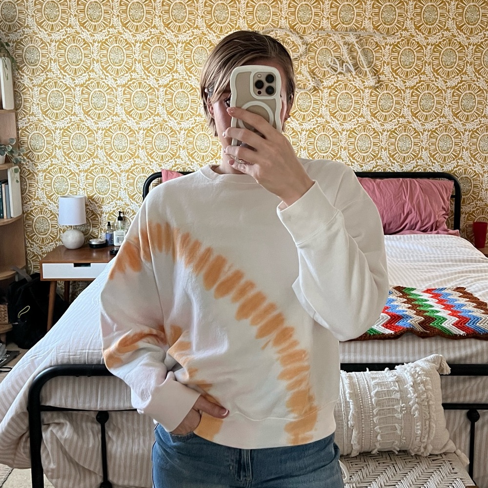 PINK • Tie-dye pullover